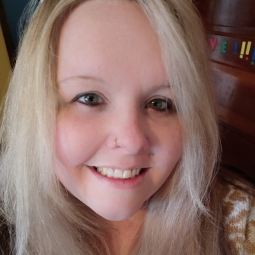 Meet your Posher, Stacie